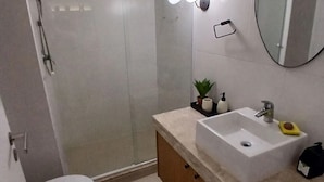 Ảnh chưa phân loại, 5 trong số 20 ảnh, nút
