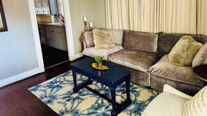 Living area - Cozy 1920s Cottage 2BR with Luxurious Beds & Full Kitchen (Albany)