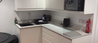 Enjoyable 1-bedroom Annex in charming Taunton perfect for all relaxing stays