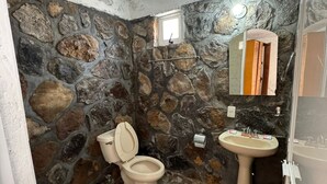 Bathroom - Habitaciones las Cascadas (Santa María Pipioltepec)