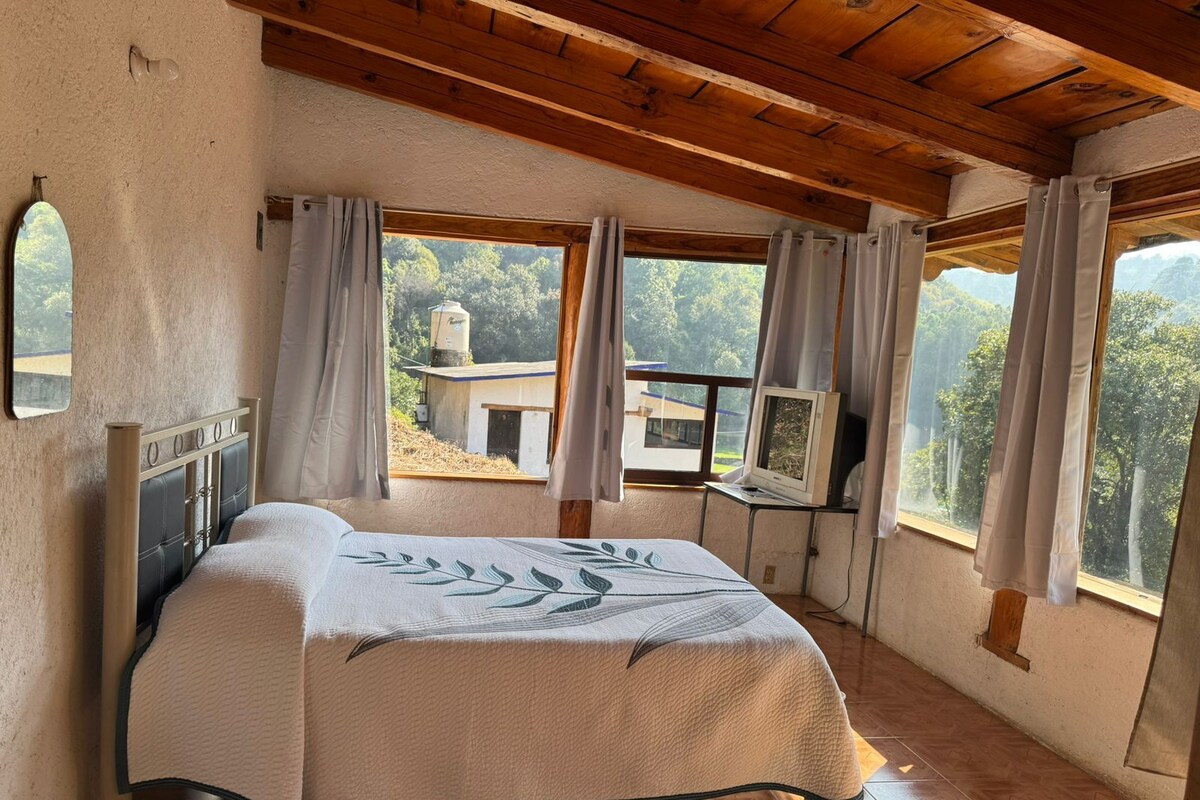Familien-Dreibettzimmer, Balkon, Bergblick