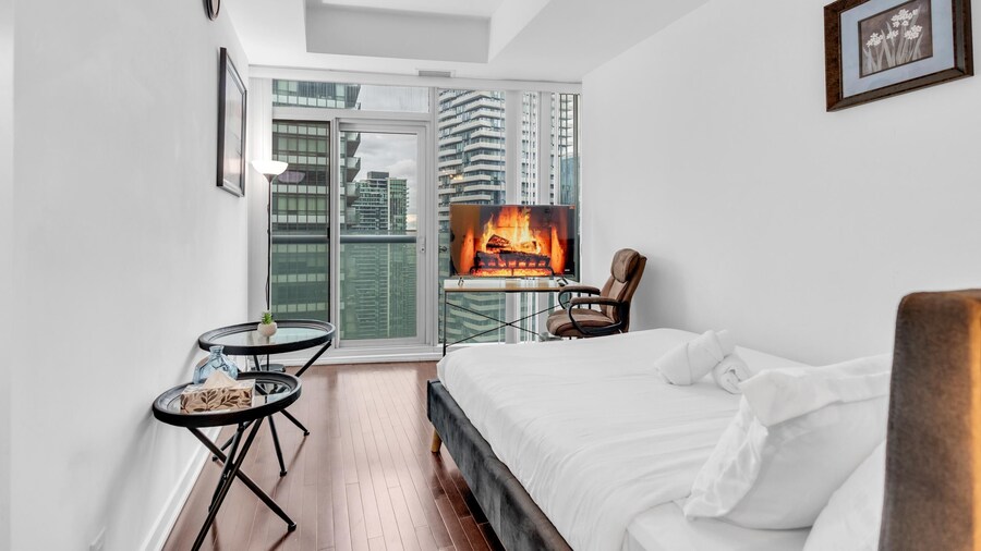 Central Toronto Suites