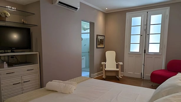 Ảnh chưa phân loại, 1 trong số 50 ảnh, nút