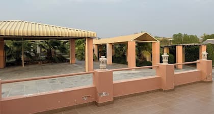 Tranquil 4-bedroom farmhouse with AC in Ras Al Khaimah