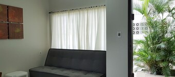 Complete House 100m from the Beach | 2 Bedrooms | Air Conditioning, Wi-Fi and BBQ