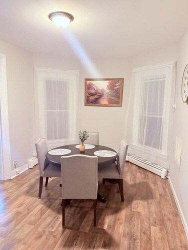 Fully furnished 2-bedroom apartment in Hartford, CT