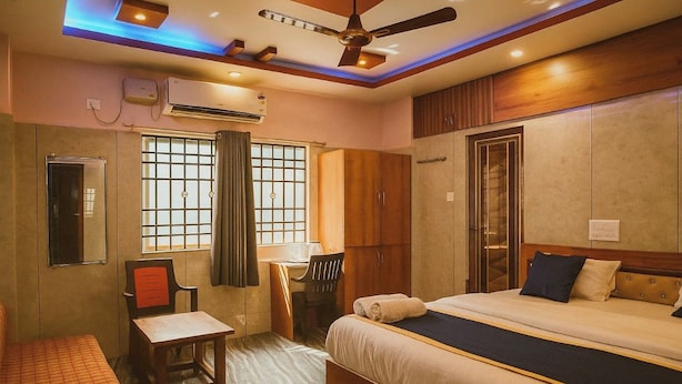 Unclassified image, 1 of 7, button - Hotel Royal Plaza (New Delhi)