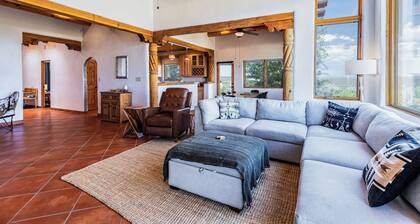 Skydancer - Adobe Home, Mountain Views, Game Room