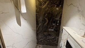 Bathroom - Hotel Vista View (Indore)