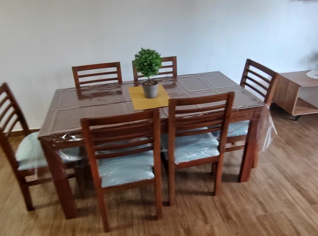 Family Apartment | Dining