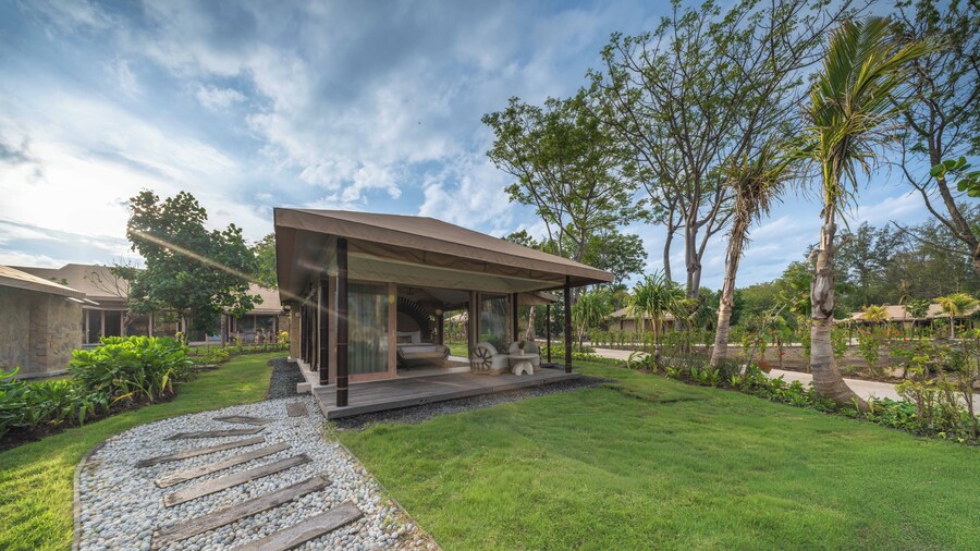 Noema Resort & Beach Club Gili Trawangan
