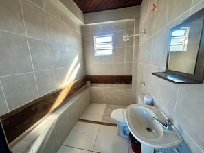 Ảnh chưa phân loại, 4 trong số 34 ảnh, nút