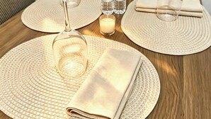 Dining - Apartamento con piscina,Junto a Mercadona y playa a 8 min andando,C-zon del Grau (GANDIA)