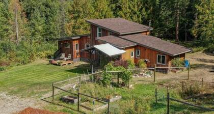 Farm stay on acreage in rural setting