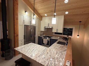 Unclassified image, 5 of 21, button - TRULY UNIQUE, NEW CONSTRUCTION BARN-APT with a BEAUTIFUL VIEW and GREAT LOCATION (Campton)