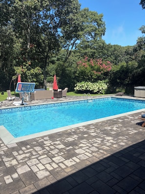 Pool - 4-bedroom house in Westhampton Beach 1 mile to Main Street. Pool and Hot Tub (Westhampton Beach)