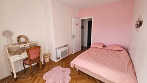 Unclassified image, 3 of 8, button - Bénéjacq/Appartement pour 6 personnes avec Parking (BENEJACQ)