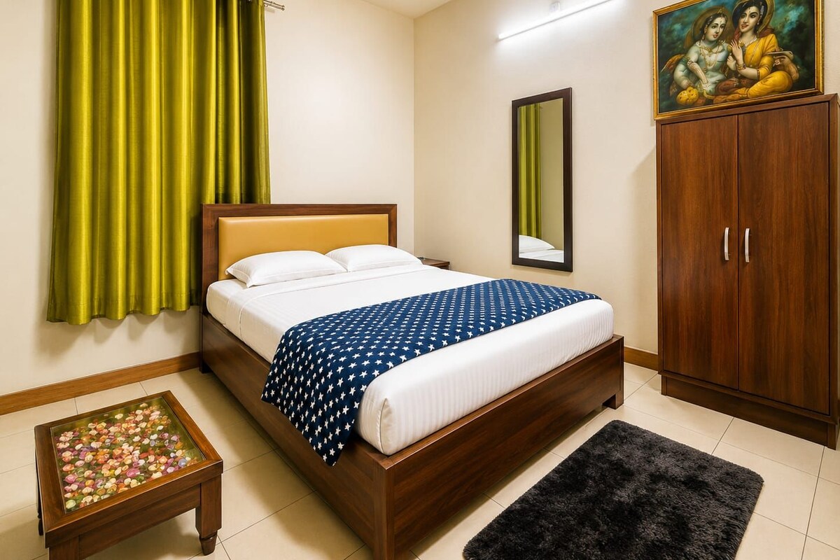 Phòng Deluxe, ban công, quang cảnh thành phố | Bàn 