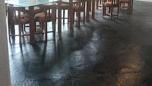 Gambar tidak terklasifikasi, 4 dari 33, tombol