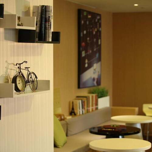 IU Hotel