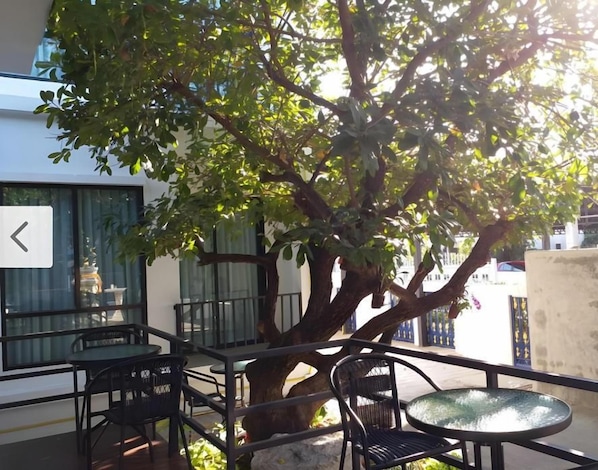 Outdoor dining - Areena Hotel Phitsanulok (Phitsanulok)