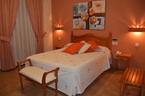 Room - Hotel Rural Hidalgo (Torreperogil)