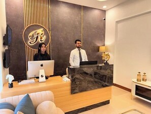 Lobby - Rhodium Elite Hotel (Islamabad)