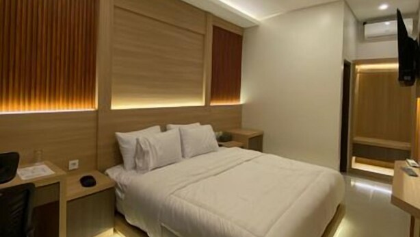 Unclassified image, 1 of 15, button - The Bali Hotel (Sumedang)