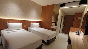 Unclassified image, 2 of 13, button - Wyns Hotel Bandung (Bandung)