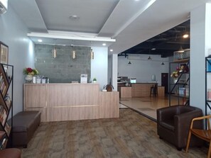 Lobby - The Safiina Point Syariah Hotel (Cileungsi)
