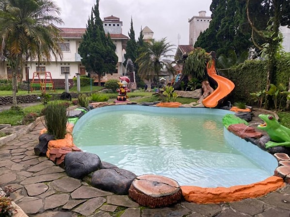 Unclassified image, 1 of 17, button - Hotel Puspa Sari (Ciater)