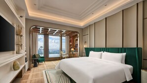 Ảnh chưa phân loại, 2 trong số 6 ảnh, nút