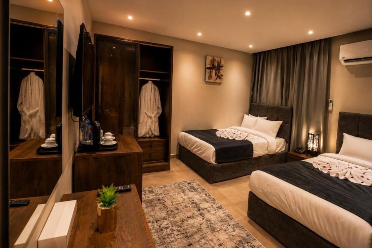 Kamar Twin Standar | Meja kerja, kedap suara, dan Wi-Fi gratis