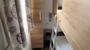 Immagine non classificata, 3 di 7, pulsante