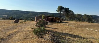 Cozy 1-bedroom apartment in lovely Ambite with beutiful views