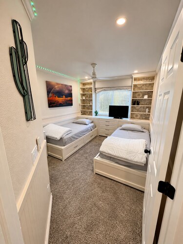 NEW LISTING - NE Mesa home with heated and chilled pool near golf & trails. W/D