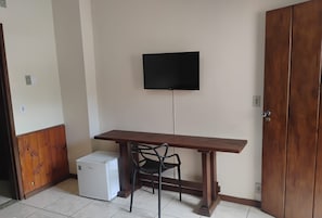 Television - HOTEL ESTÂNCIA DA SERRA (Nova Friburgo)