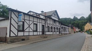 Exterior - Vrbo Property (Aue-Bad Schlema)