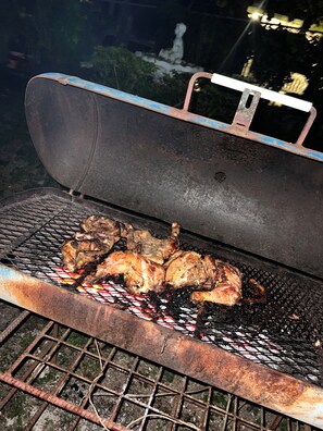 Outdoor dining - Peaceful Palms Montego Bay (Montego Bay)