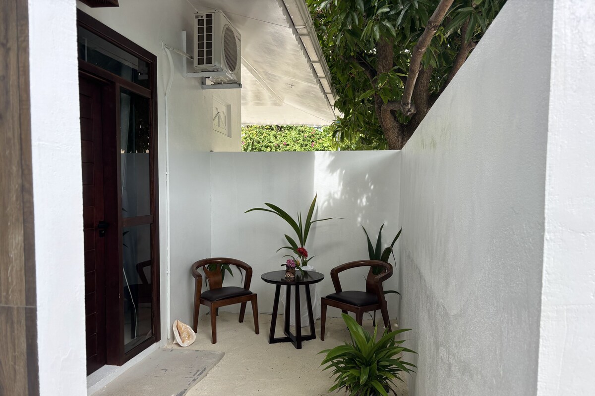 Deluxe Villa | Minibar, in-room safe, blackout curtains, iron/ironing board