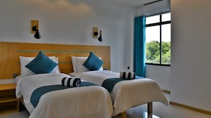 Unclassified image, 4 of 47, button - Wish Heaven (Huraa)