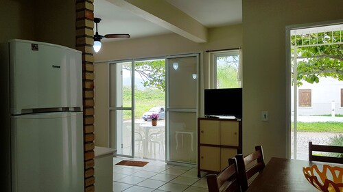 House 100m from the beach | 3 bedrooms, air conditioning, barbecue and Wi-Fi