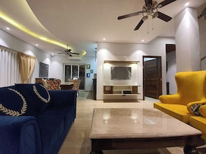 Living area - DanCenter The Lake Abliss (Mawal)