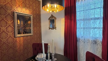 Dineren