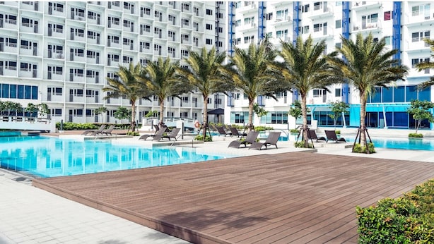 6 piscinas al aire libre