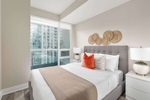 Room - Chic 1BR Patio Suite Scenic CN Tower View | Parking Available (Toronto)