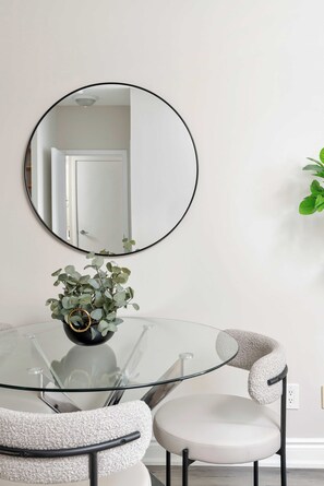 Dining - Chic 1BR Patio Suite Scenic CN Tower View | Parking Available (Toronto)