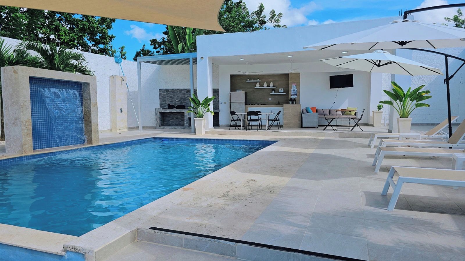 Outdoor pool