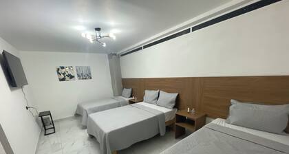 Hotel R