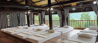 Suoi Sapa Homestay And Trekking